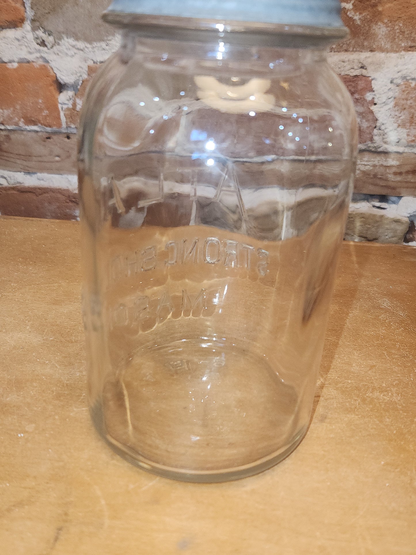 Vintage Atlas Strong Shoulder Clear Quart Jar and Atlas Lid jar92