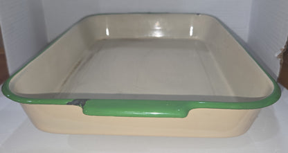 Vintage Enamel Baking Roasting Pan Rustic Primitive Cream with Green Trim en82