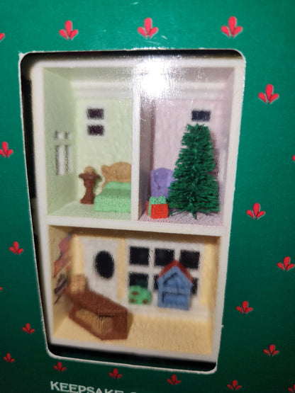 Vintage Hallmark Keepsake Ornament 1985 Old-Fashioned Toy Shop #2 Nostalgic Houses and Shops Series hh1985