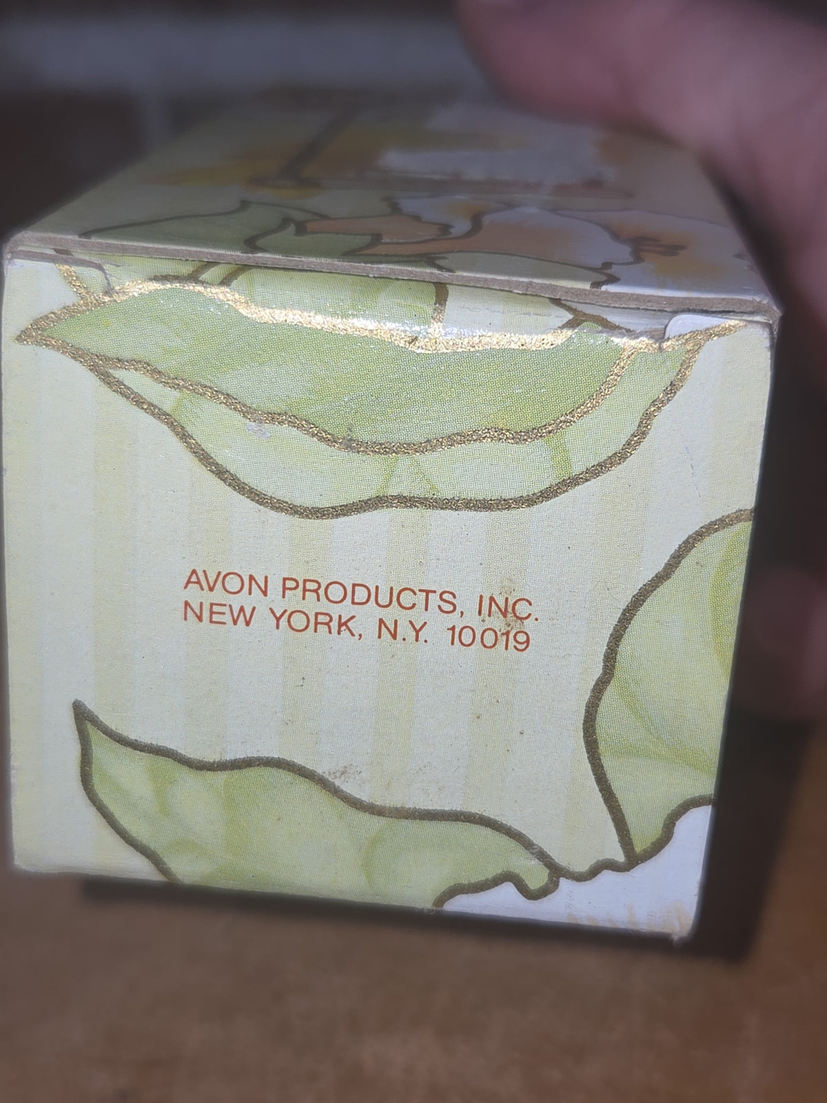Vintage Avon Golden Notes Canary Moonwind Cologne in Box Yellow Bird