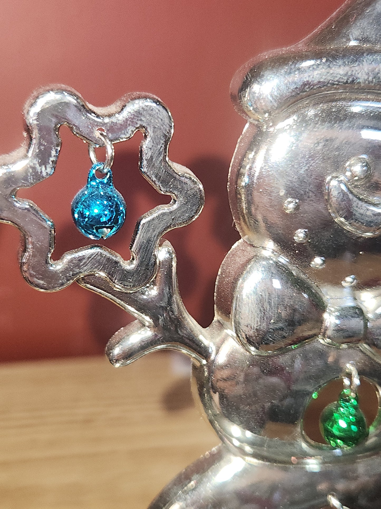 Stocking Holder Set of 2 Santa and Snowman metal sh1