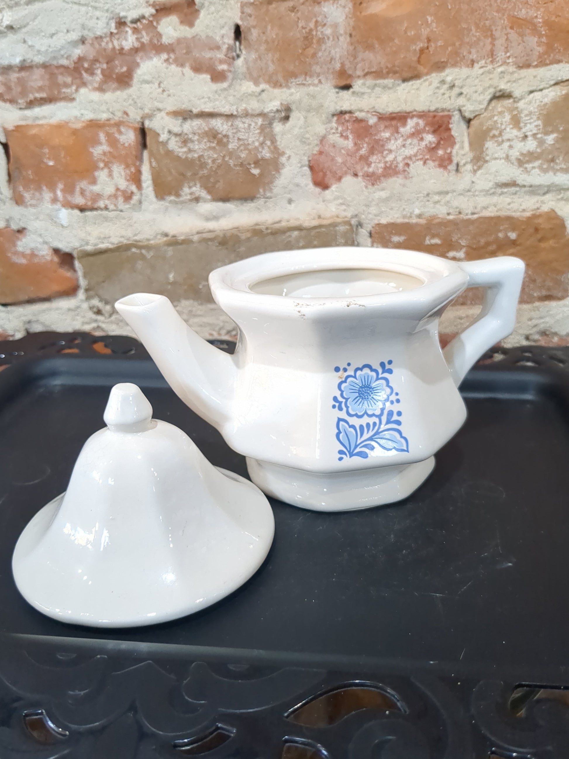 Vintage Avon Blue & White China Teapot No Box CLEARANCE av12
