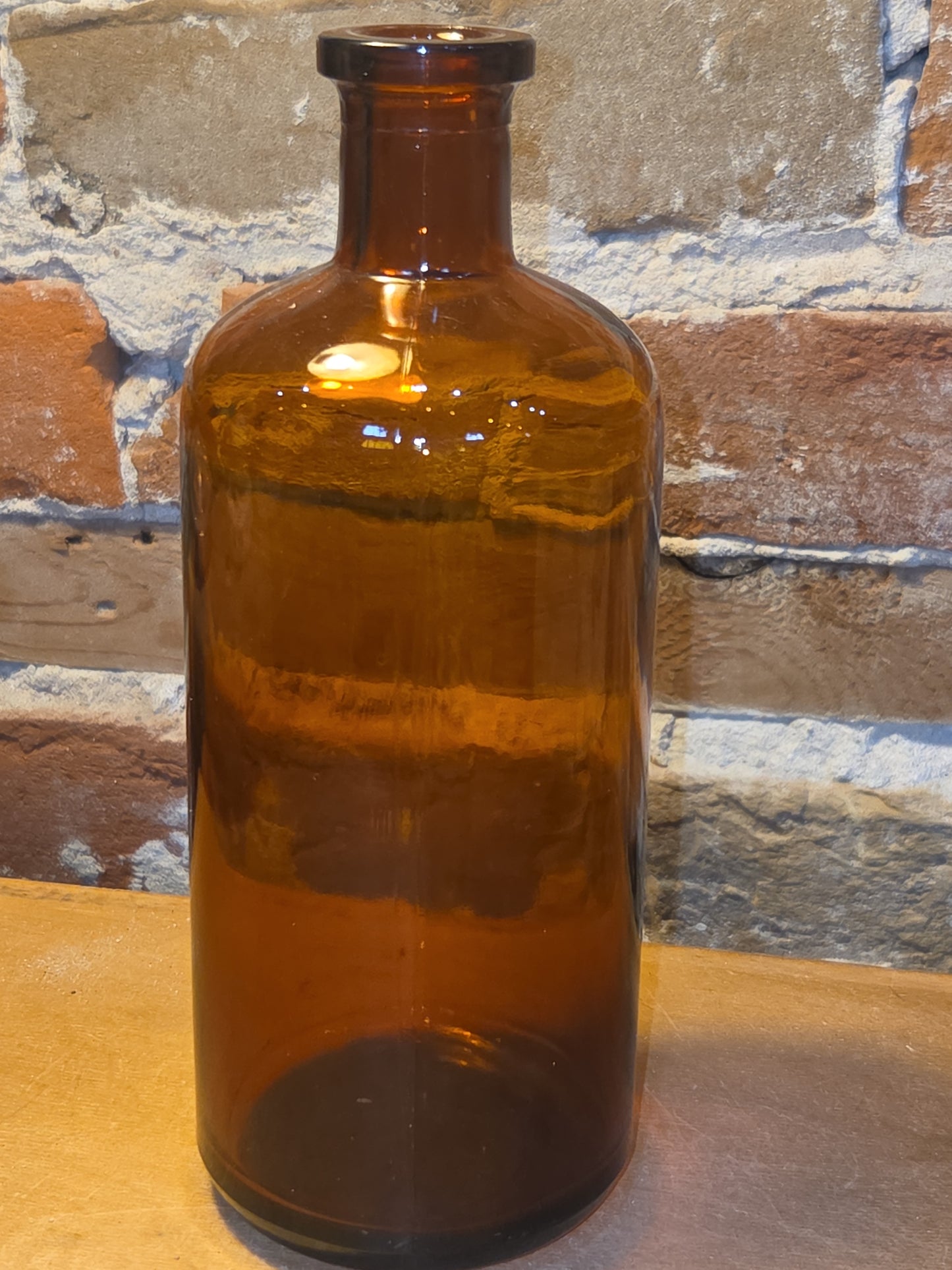 Vintage Medicine Bottles Owens-Illinois Glass Company Amber Glass vmb08