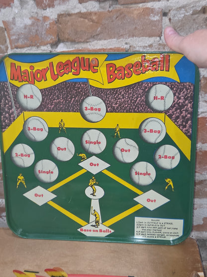 Vintage Pressman #1191 Robin Hood & Major League Baseball Magnetic Dart Board vg76
