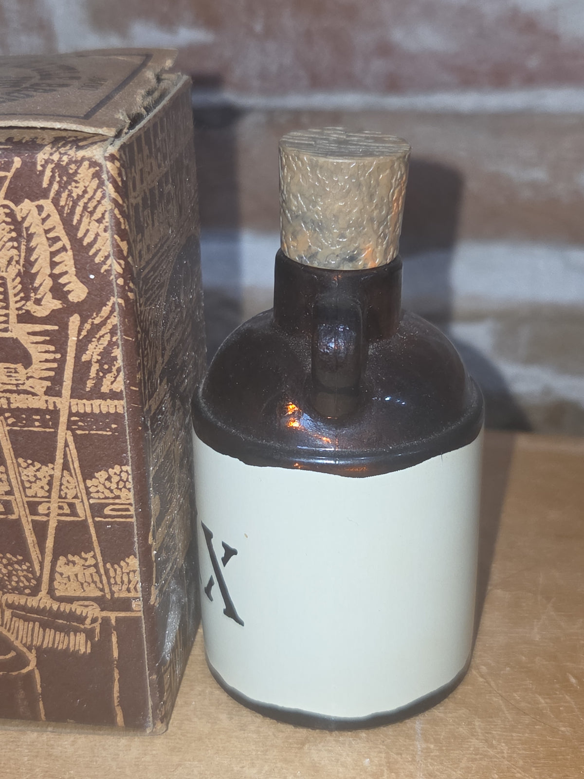 Vintage Avon After Shave Little Brown Jug Tai Winds Has Box va8
