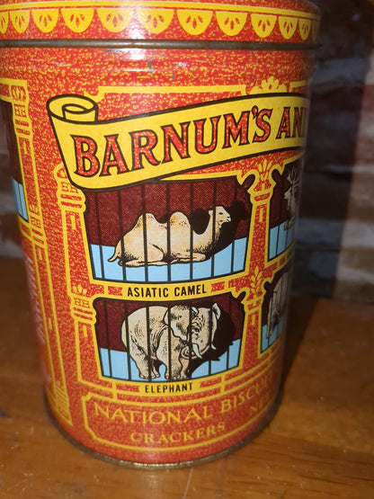T7 National biscuit company Barnum's Animals tin