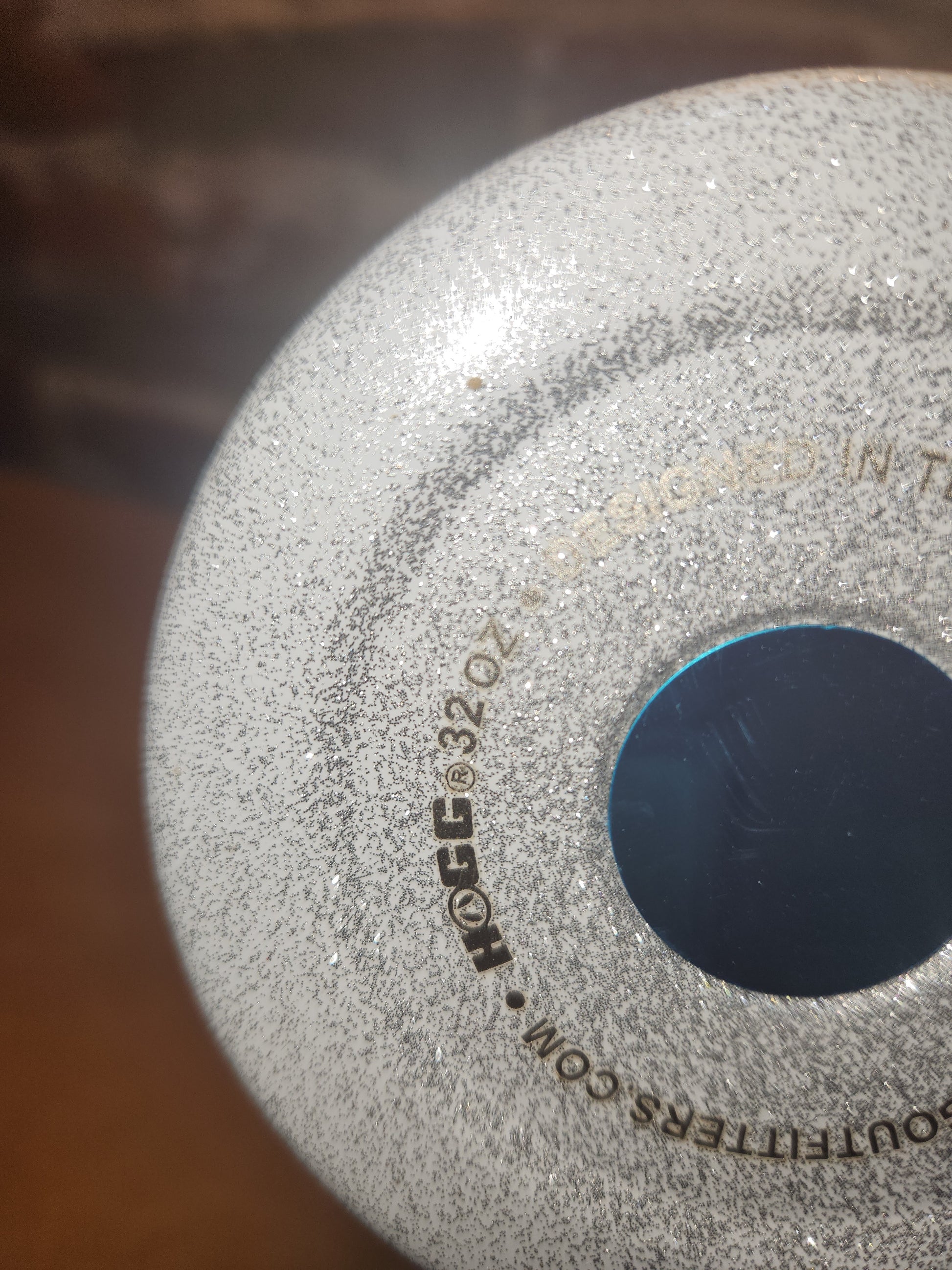 Custom Order 32 oz Hydro Water Bottle Metallic White Glitter With Plastic Flip-top Lid with D Ring Handle