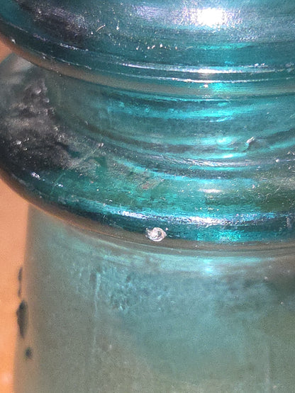 Vintage Insulator Hemingray #16 Teal Glass AS IS h616t