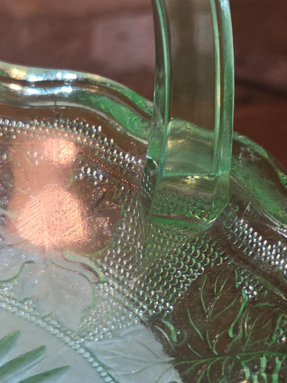 Vintage Westmoreland Uranium Glass Basket Candy Dish Grapes Vaseline Glows ug61