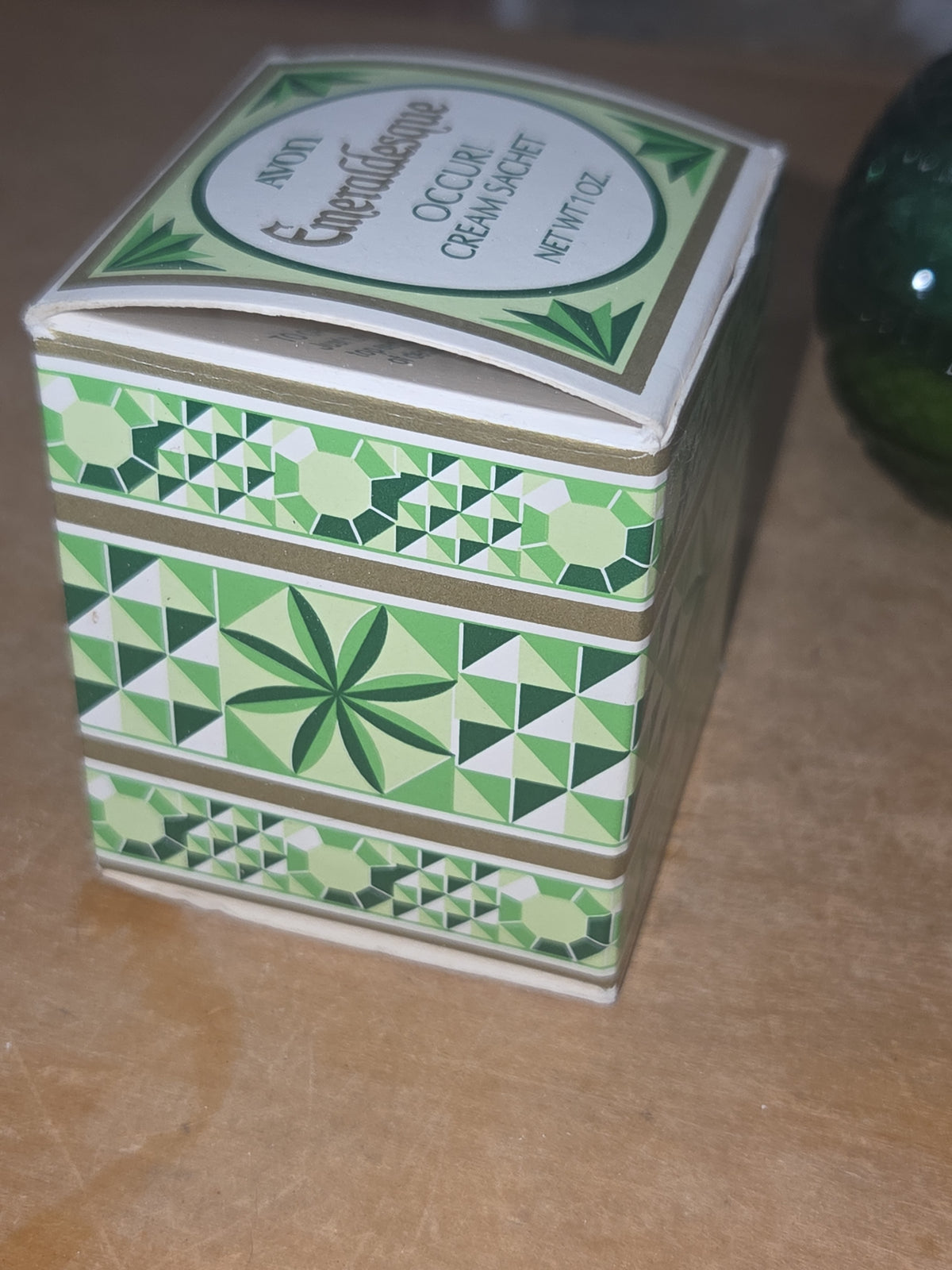 Vintage Avon "Emeraldesque" Cream Sachet Jar Occur! Green Original Box Dried Cream av06
