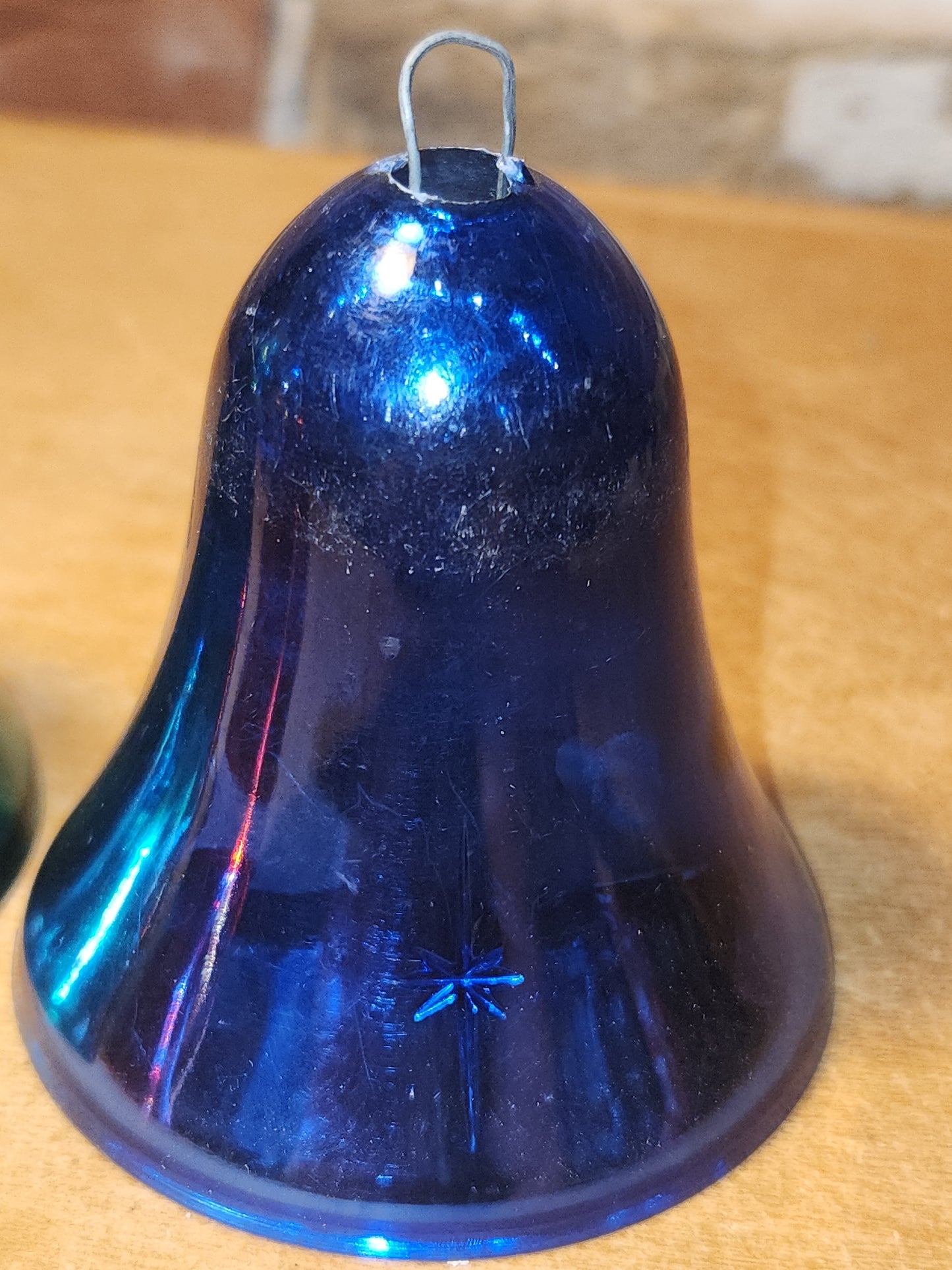 Vintage Hard Plastic Bells Set of 4 AS IS