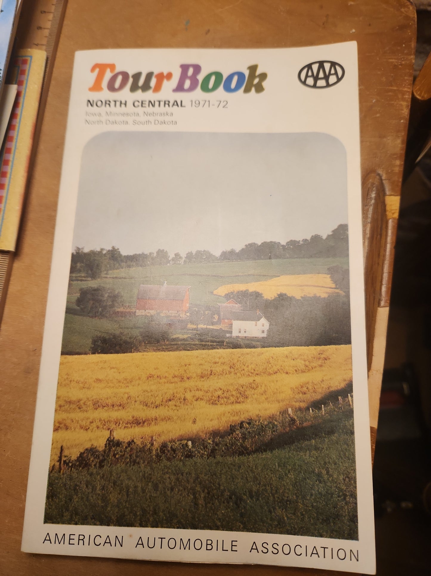 Vintage 1971-1972 AAA Set of 3 Tour Books North Central, Southwestern and South Central AS IS tb1