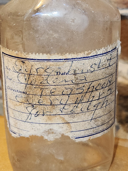 Vintage Medicine Bottle Duraglas Handprinted Label with Plastic Lid vmb99