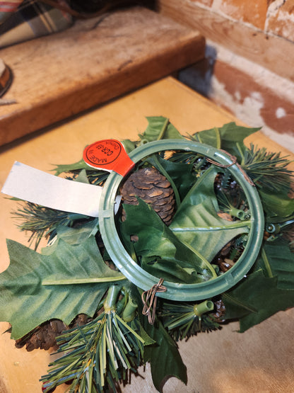 Vintage Christmas Candle Ring Centerpiece Pinecone Berry Evergreen Hobby Lobby cr1