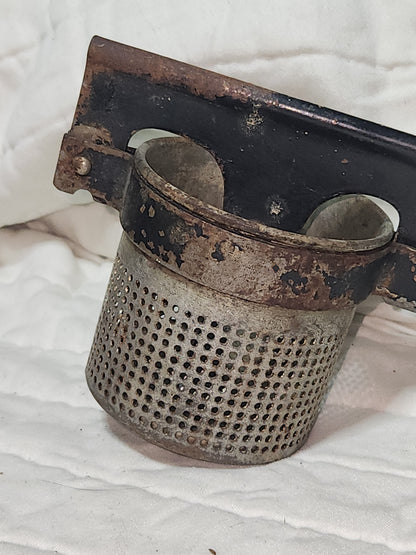 Vintage Potato Ricer black chippy handle universal kit914