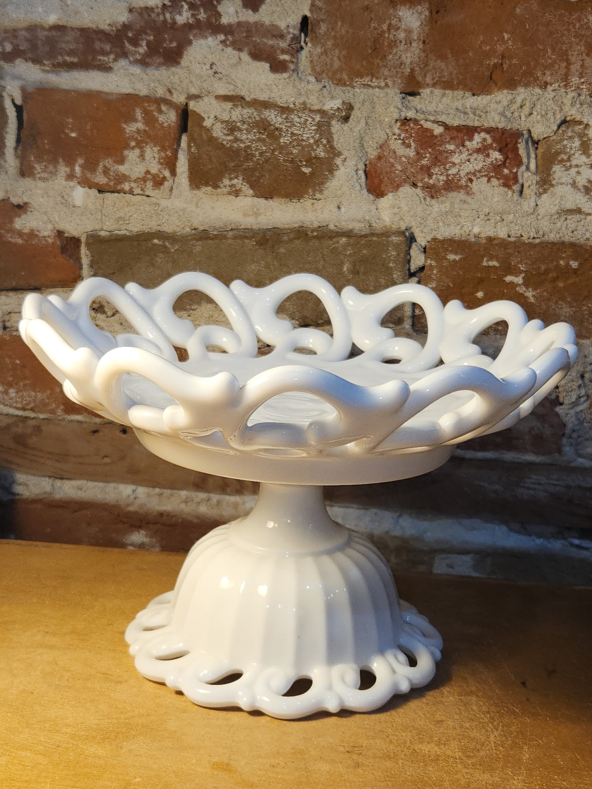 Vintage Fostoria Milk Glass Compost Pedestal Footed Fruit Bowl Monroe Pattern Lace-edge Loop and Open Loop mg12