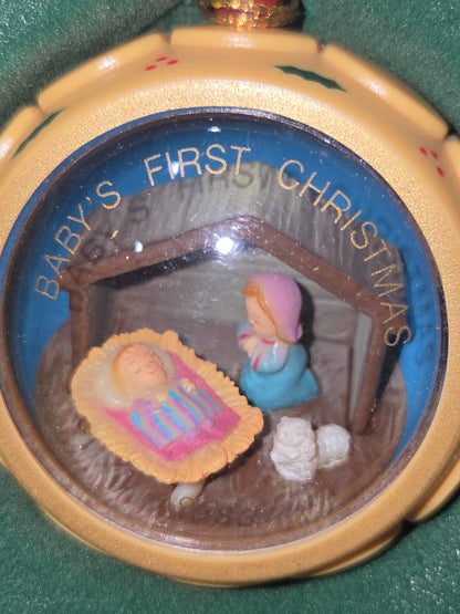 Vintage Russ Christmas Collectibles Ornament Baby’s First Christmas Nativity Scene Mary and Jesus 1983