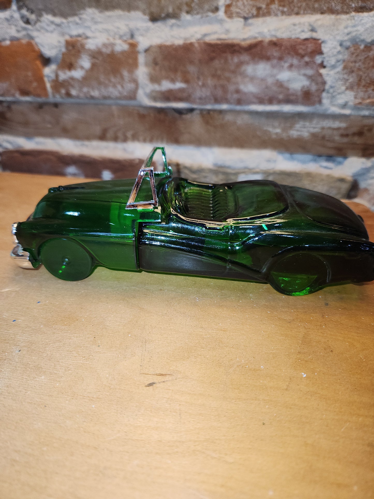 Vintage Avon 1953 Buick Skylark Clint After Shave With Unused Stickers and Original Box CLEARANCE av489