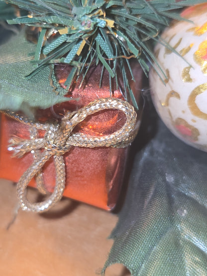 Vintage Christmas Candle Ring Centerpiece Gift Ornament Berries