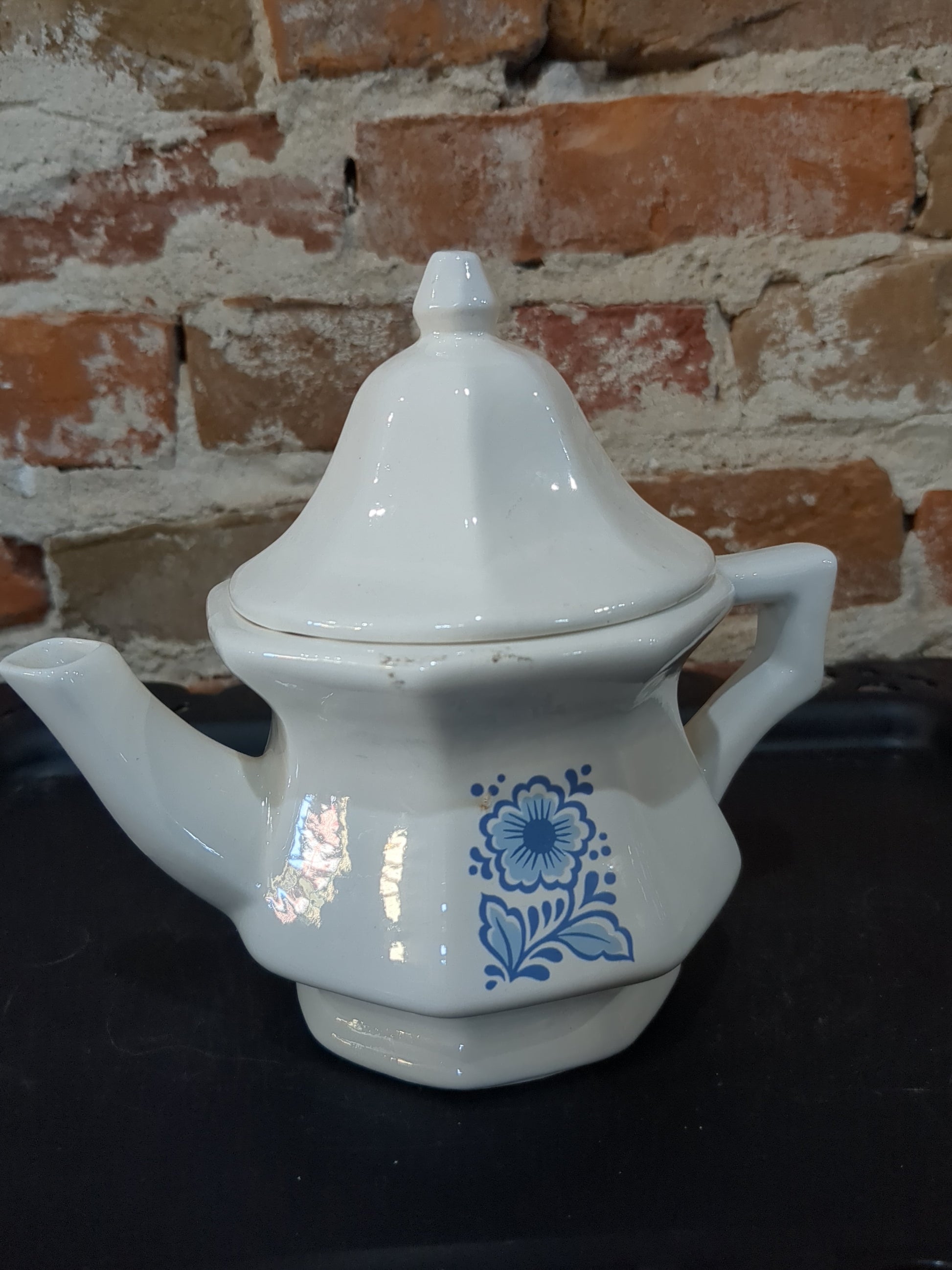 Vintage Avon Blue & White China Teapot No Box CLEARANCE av12