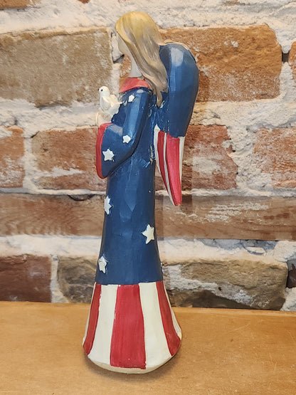 Patriotic Resin Angel with Dove an79