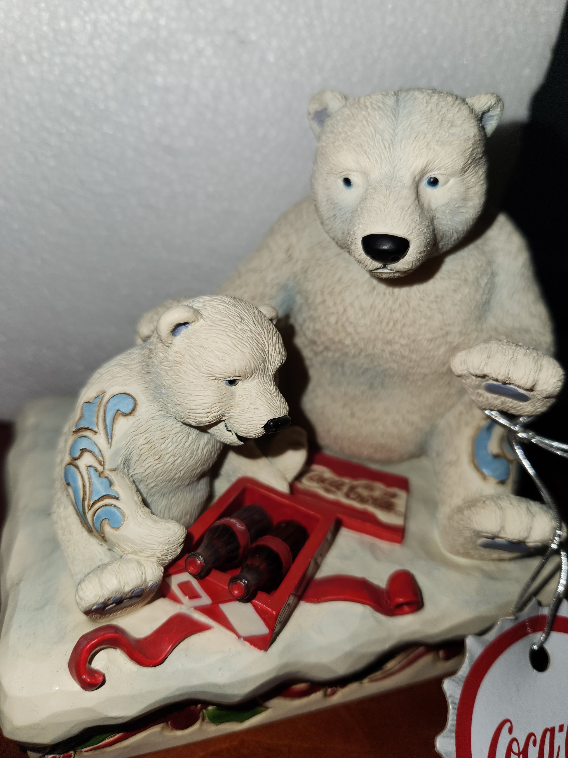 Coca-Cola Coke Jim Shore Polar Bear and child "Holiday Treat" item 6003597 cc203
