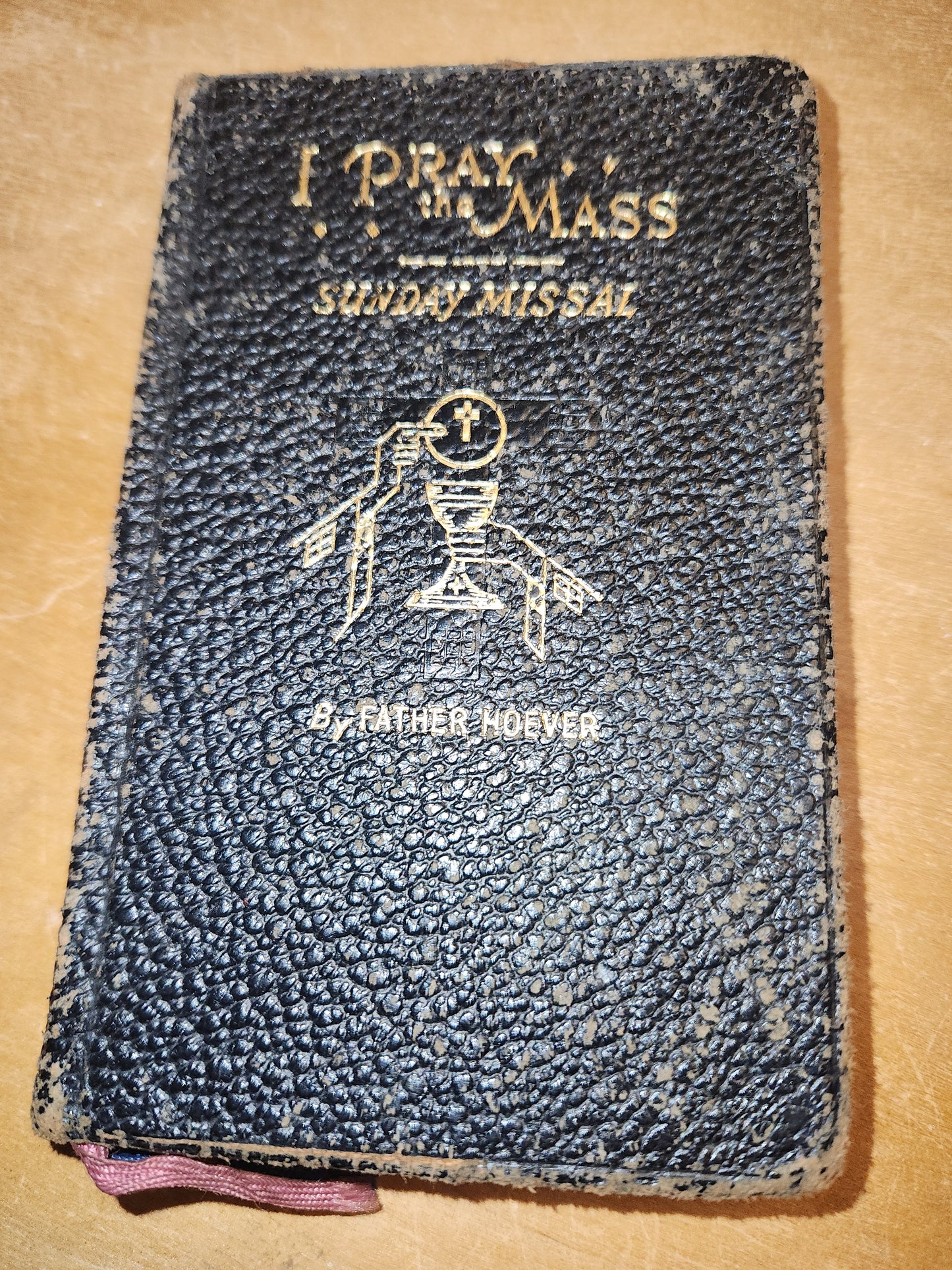 Vintage "I Pray The Mass" Sunday Missal by Father Hoever 1947 vb01
