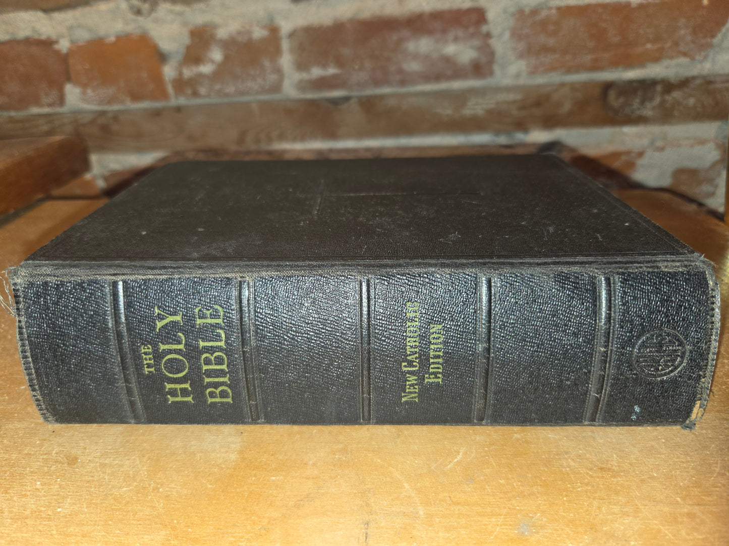 Vintage Hardcover Holy Bible New Catholic Edition 1954 vb83