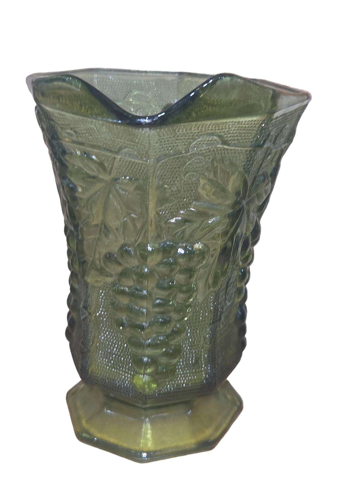Vintage Anchor Hocking Green Glass Pitcher Embossed Grapes & Vine Leaves vp7