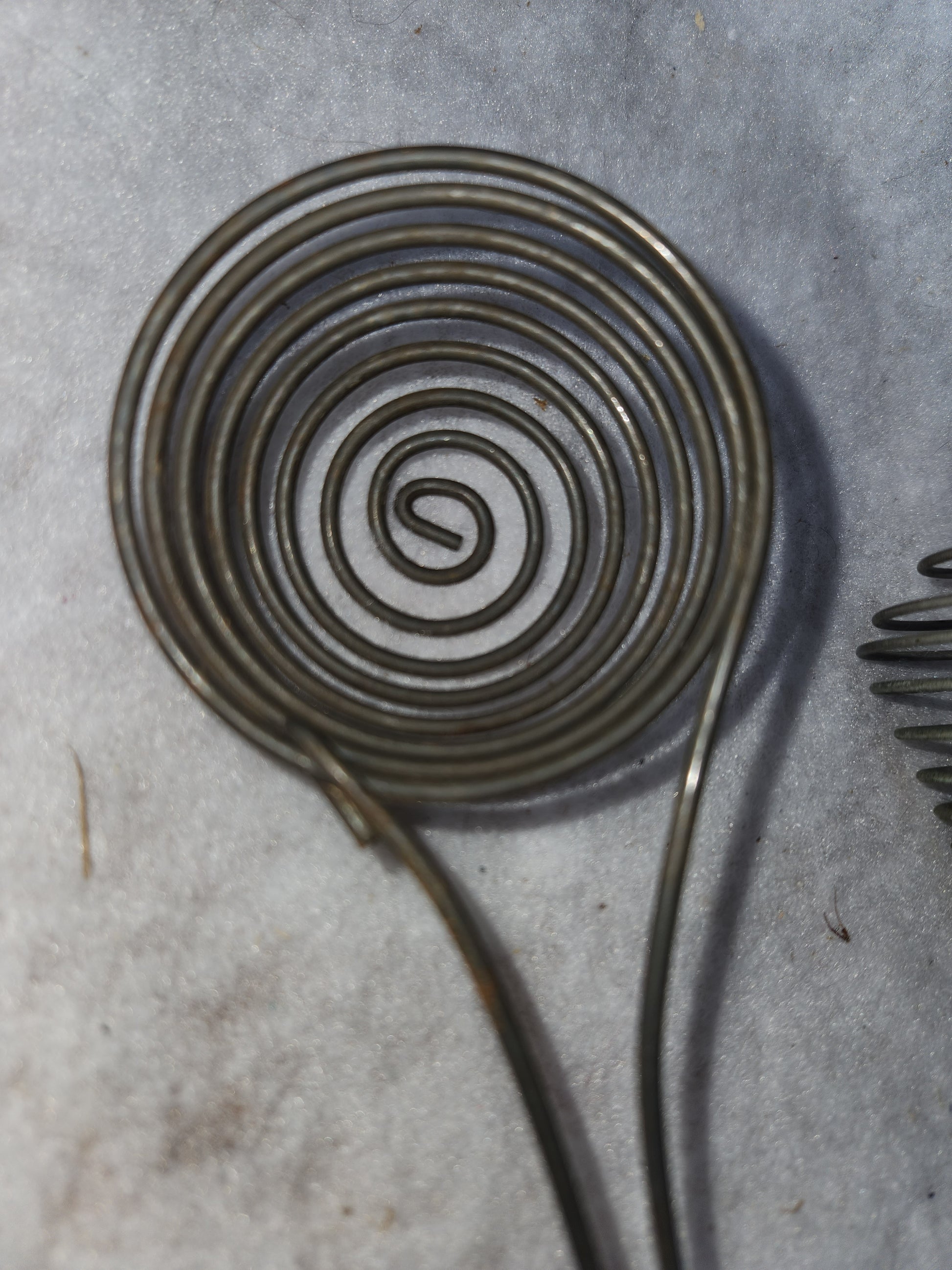 Vintage 2 piece kitchen metal wire coil beehive egg separator & wire coil whisk kit77