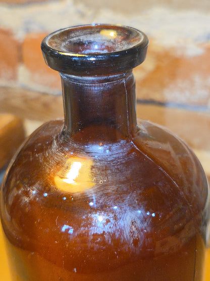 Vintage Medicine Bottles Amber Glass vmb03