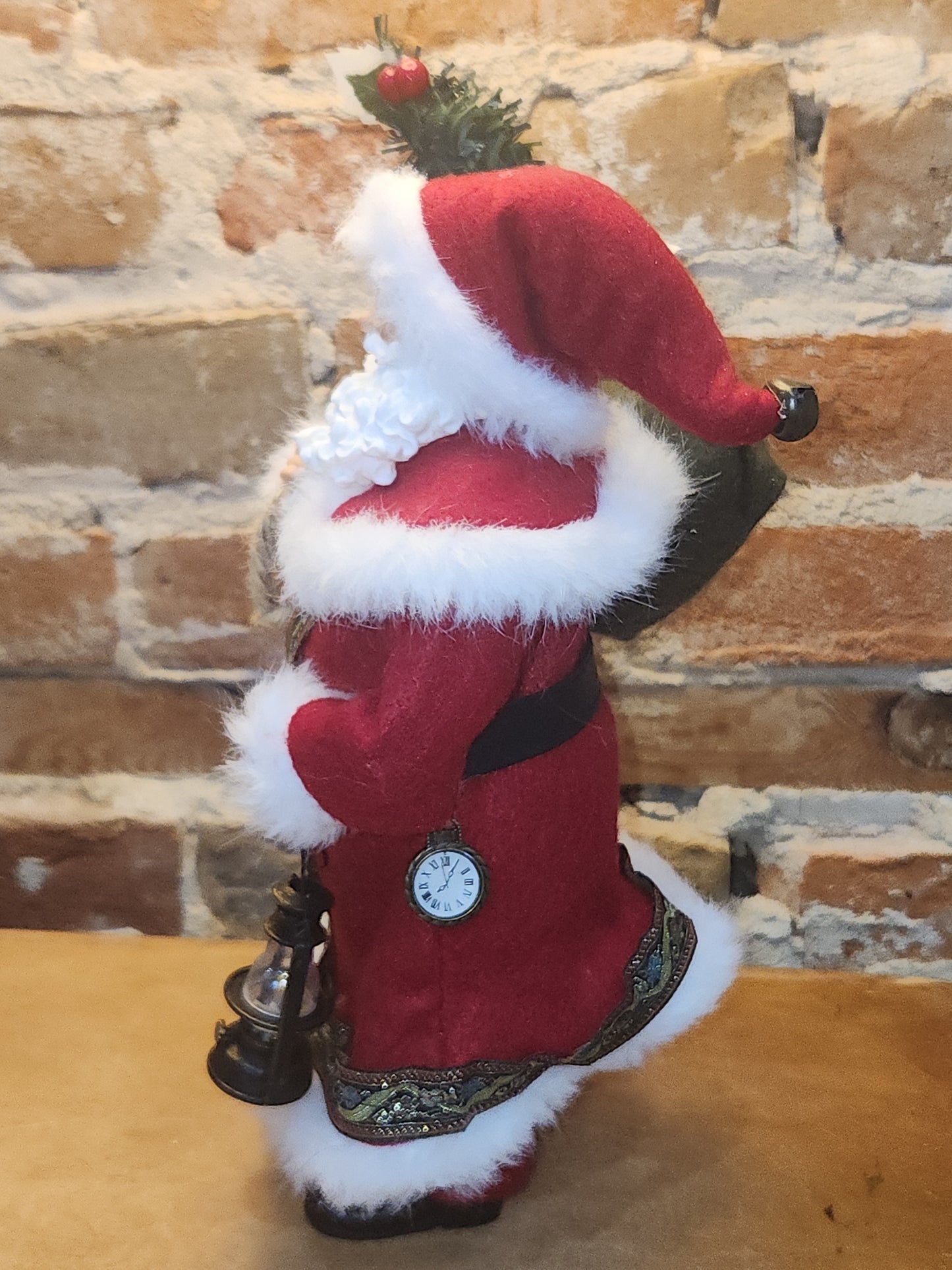 Ashland Christmas Collectible Santa Figurine Lantern Cardinal Tree sf3