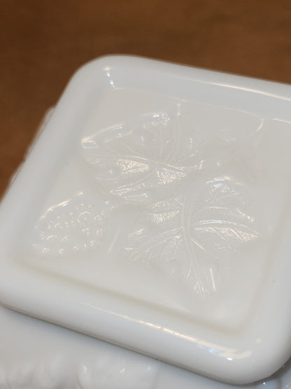 Vintage Westmoreland Milk Glass Square Lidded Candy Dish Grape Design Beaded Edges mg111