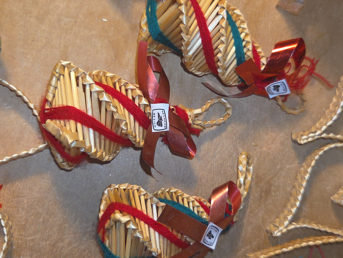 Vintage Wheat Ornaments Lot of 28 Hecho en Mexico vw8