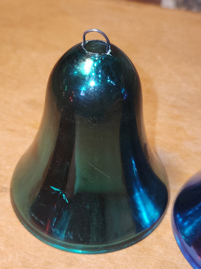 Vintage Hard Plastic Bells Set of 4 AS IS