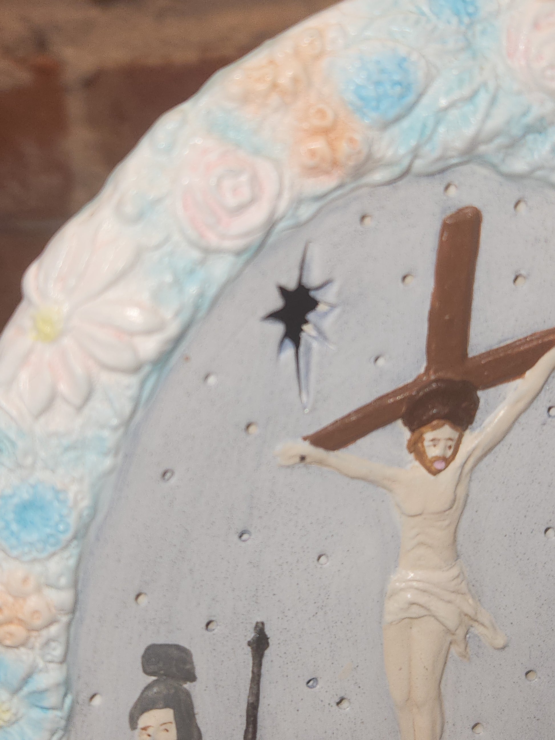 Jesus Crucifixion Oval Ceramic Hand Painted Light