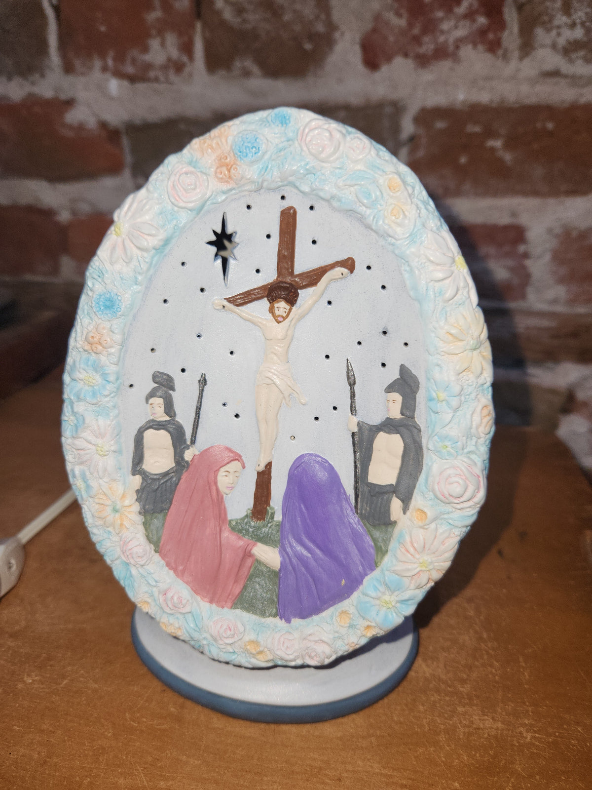 Vintage Ceramic Lamp Jesus Crucifixion Night Light