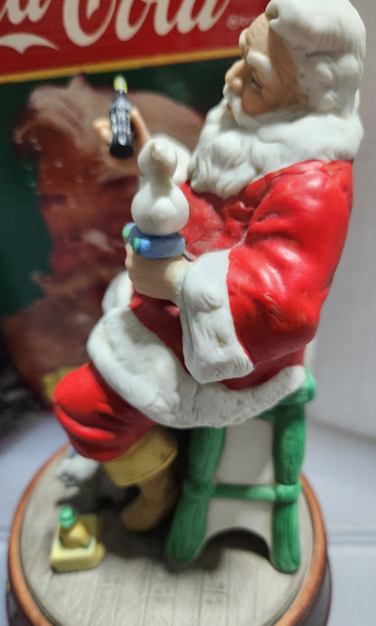 1990 COCA-COLA Coke Santa Music Box Wood Base By Willitts Galleries cc81 music box does not work