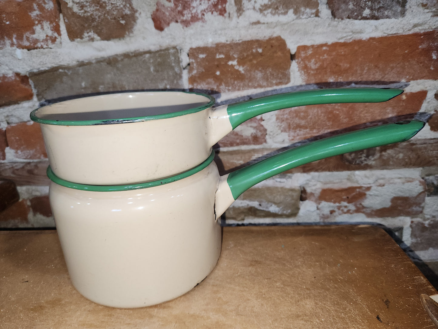 Vintage Enamelware Double Boiler Pot Cream With Green AS IS no lid ew87