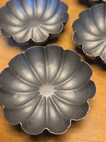 Sandbakkel Assorted Miniature Tins Molds Cups Pans Set of 14 cat13