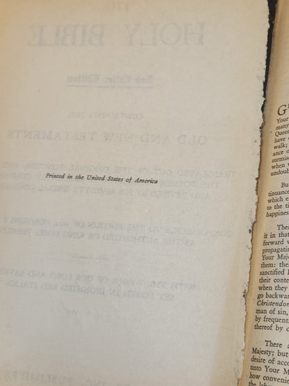 Vintage Hardcover Zipper The Holy Bible Red Letter Edition vb03