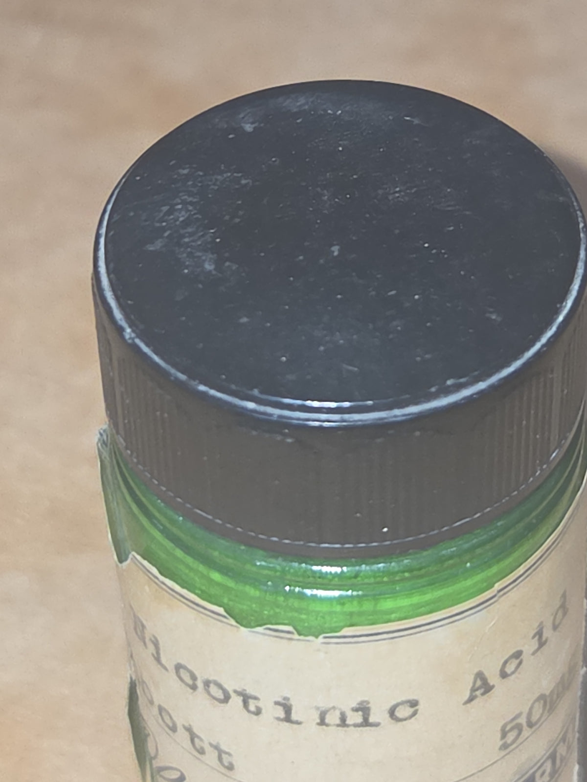 Vintage Glass Medicine Bottle Green Plastic Cap Clayton's Pharmacy Owens-Illinois Glass Co 2 1/2" EMPTY gg6