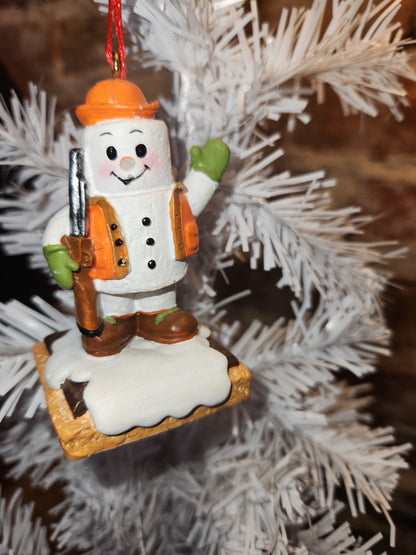 S'Mores Marshmallow Hunter Ornament mo10