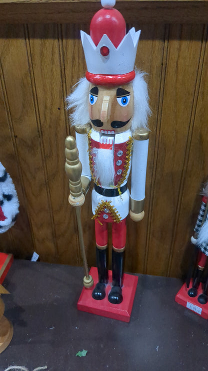 Nutcracker king, white, red, gold