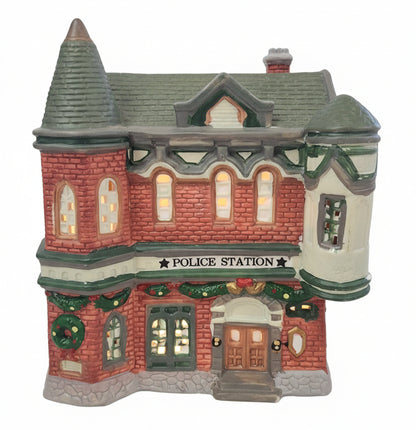 Vintage Dickens Collectibles Town Series Police Station Porcelain Lighted House 1995 vb6