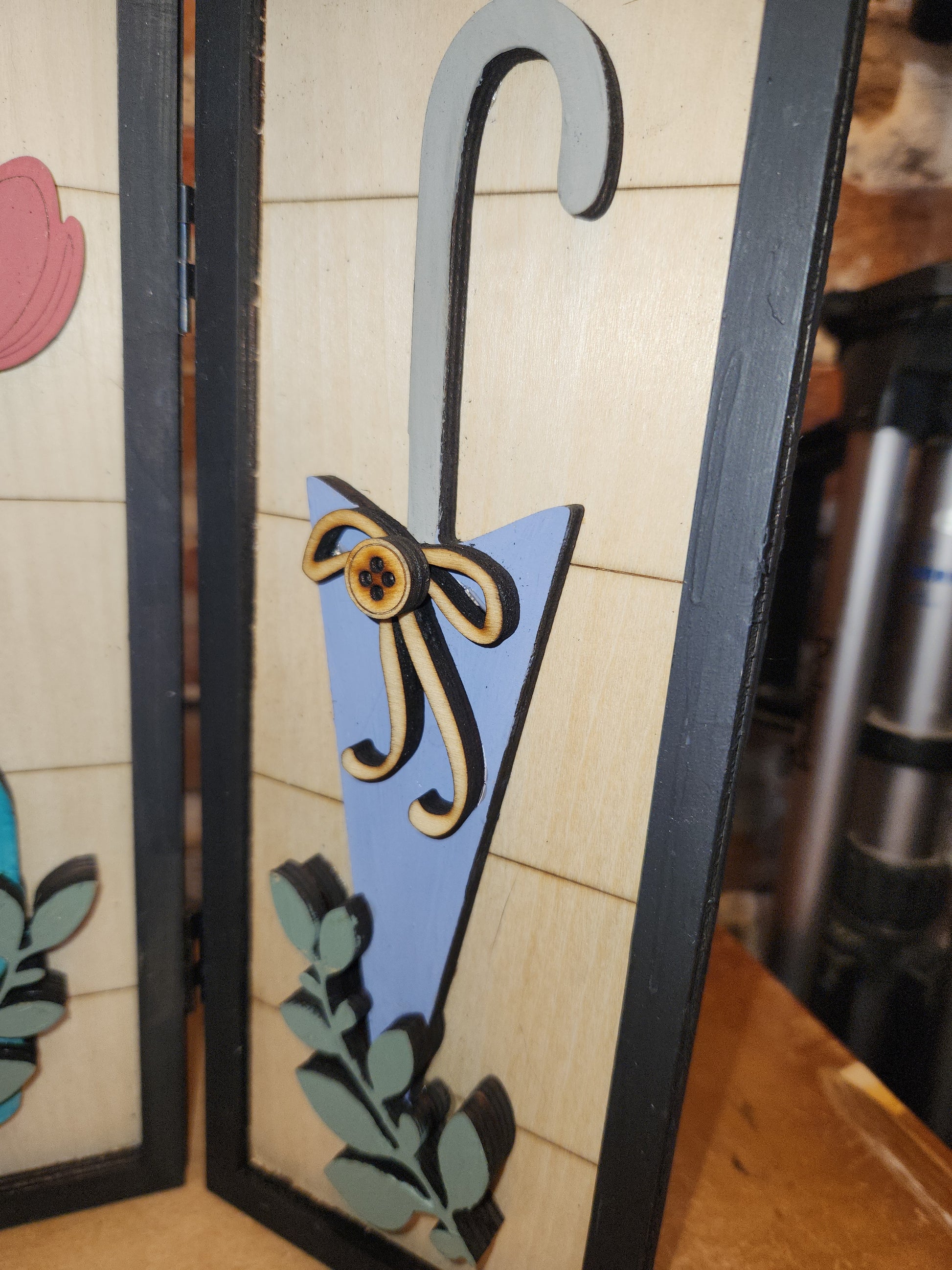 Trio Frame Decor Spring Bird Umbrella Tulips 10 1/2" tt71
