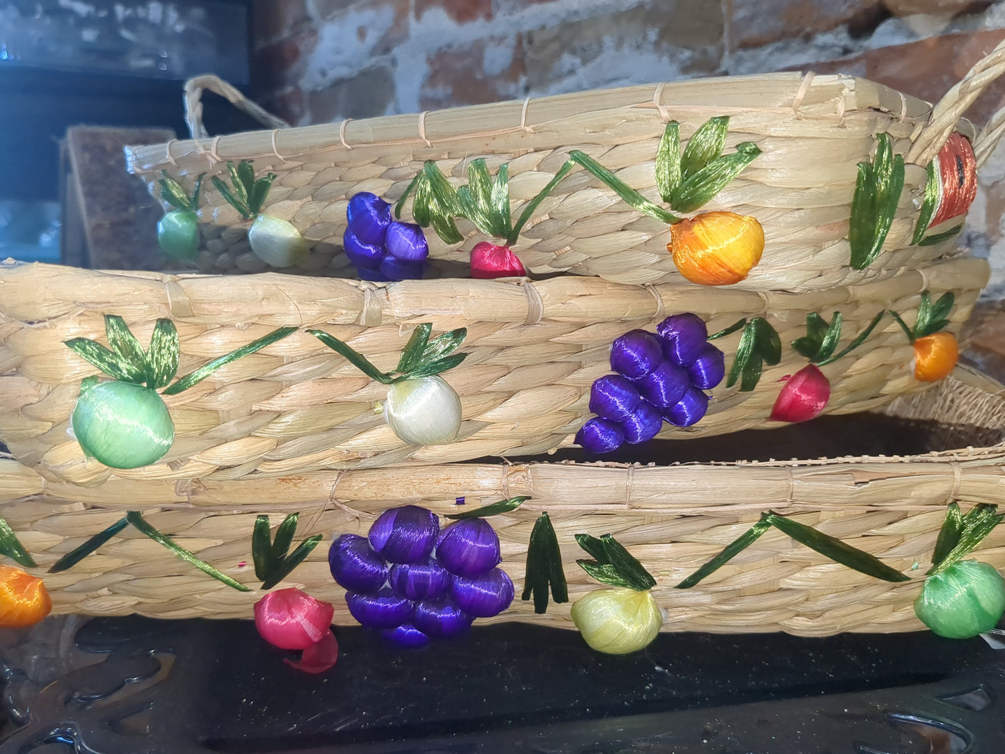 3 Vintage Boho Nesting Raffia Wicker Straw Lined Casserole Baskets, Tray Set 1970s or 1980s