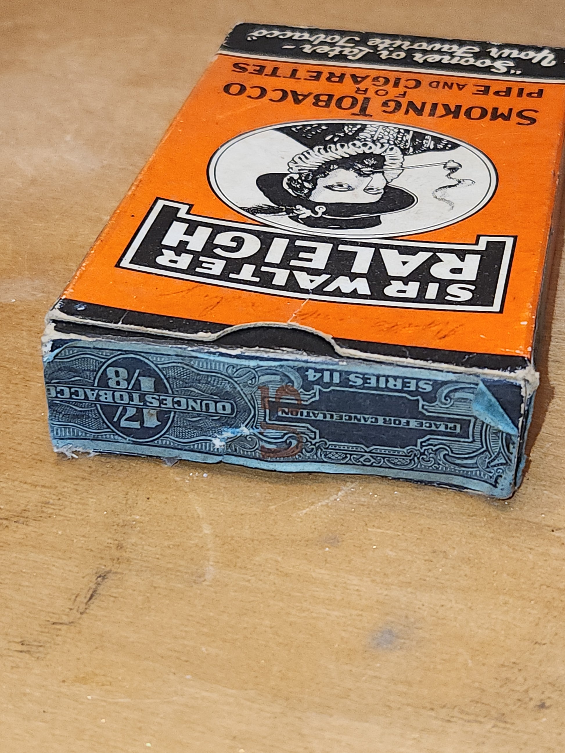 Vintage SIR Walter Raleigh Tobacco Packet Box Pack Pipe and Cigarettes Brown & Williamson Kentucky cig1