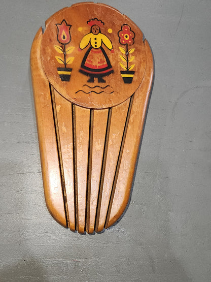 Vintage Primitive Farmhouse Folk Art Dutch Wood Knife Holder Wall Mount kh6