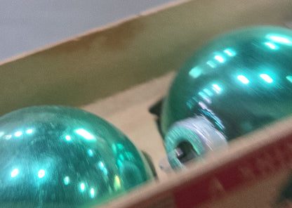 Vintage Shiny Brite Glass Christmas Ornaments Five 2" Green Shades in Fanci-Pak Box As Is bo51